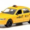 2011 Ford Crown Victoria NYC Taxi Cab, Yellow - Greenlight 29773 - 1/64 Scale Diecast Model Toy Car