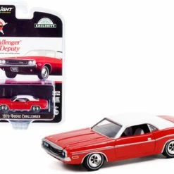 1970 Dodge Challenger, Bright Red - Greenlight 30313/48 - 1/64 Scale Diecast Model Toy Car