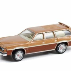 Greenlight 1976 Pontiac Grand LeMans Safari, Gold Metallic - 36040E/48 - 1/64 Scale Diecast Model Toy Car