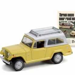 1970 Jeep Jeepster Commando, Yellow And White - Greenlight 39090D/48 - 1/64 Scale Diecast Car