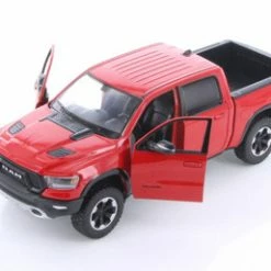 2019 Dodge Ram 1500 Crew Cab Rebel Pickup Truck, Red - Showcasts 79358R - 1/24 Scale Diecast Car